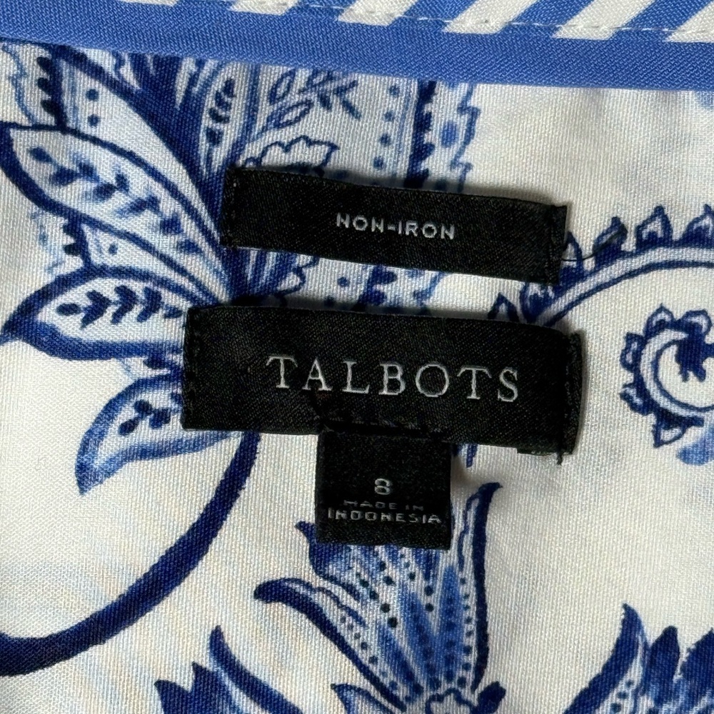Talbots White Sleeveless Button-Down Top with Blue Paisley Print non-iron - Picture 4 of 6